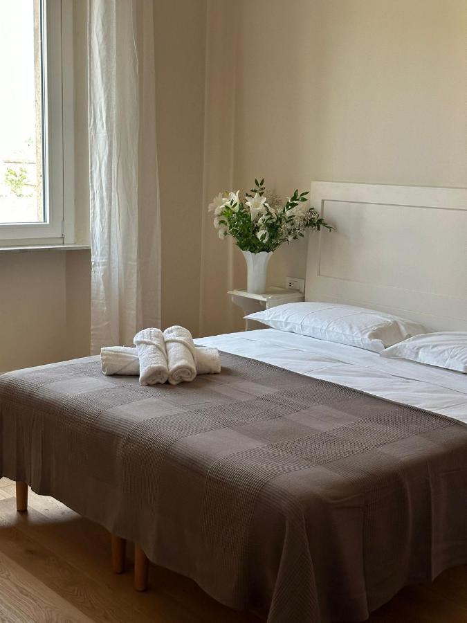 I Santi Apartments Лукка Экстерьер фото