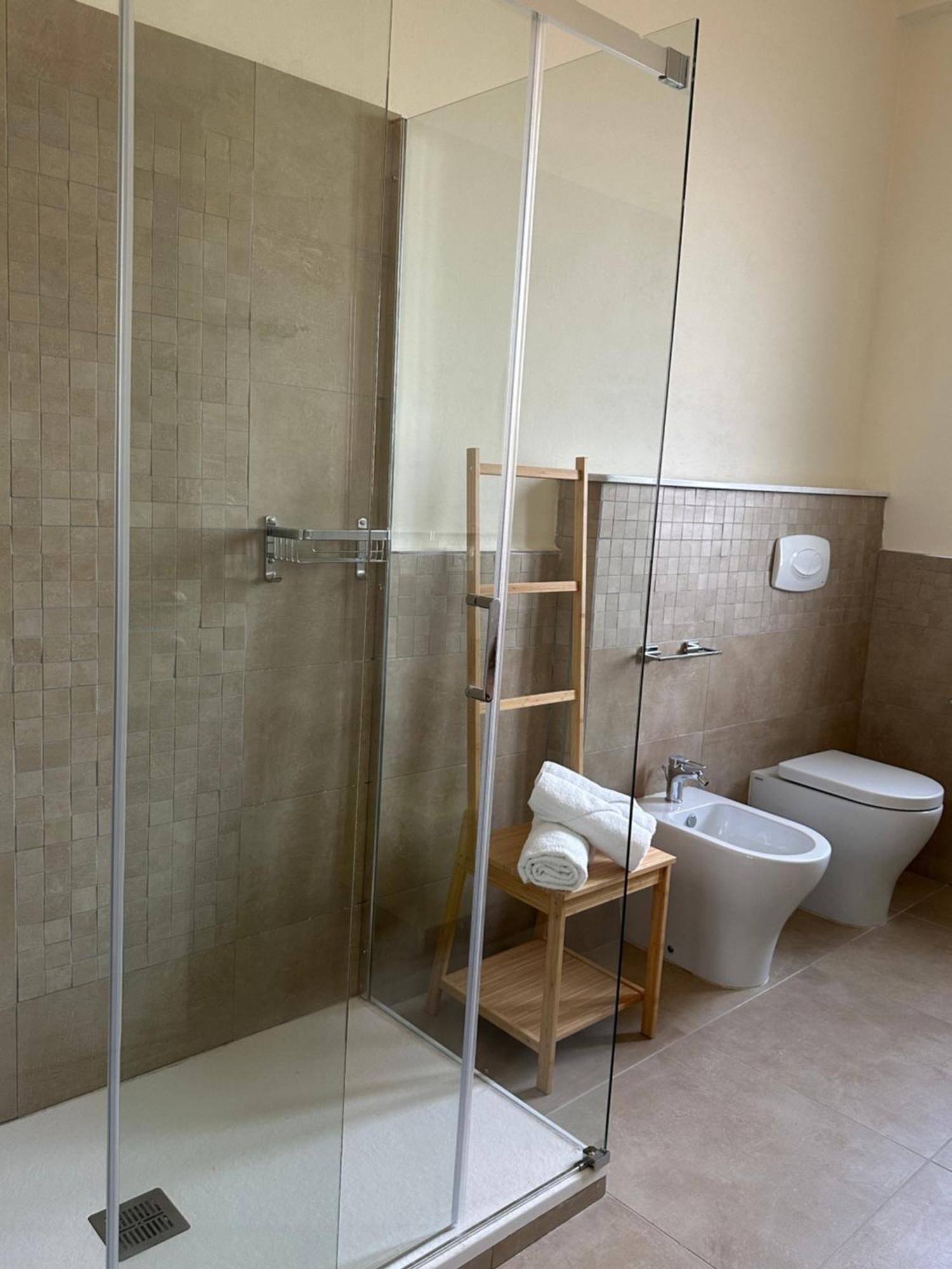 I Santi Apartments Лукка Экстерьер фото
