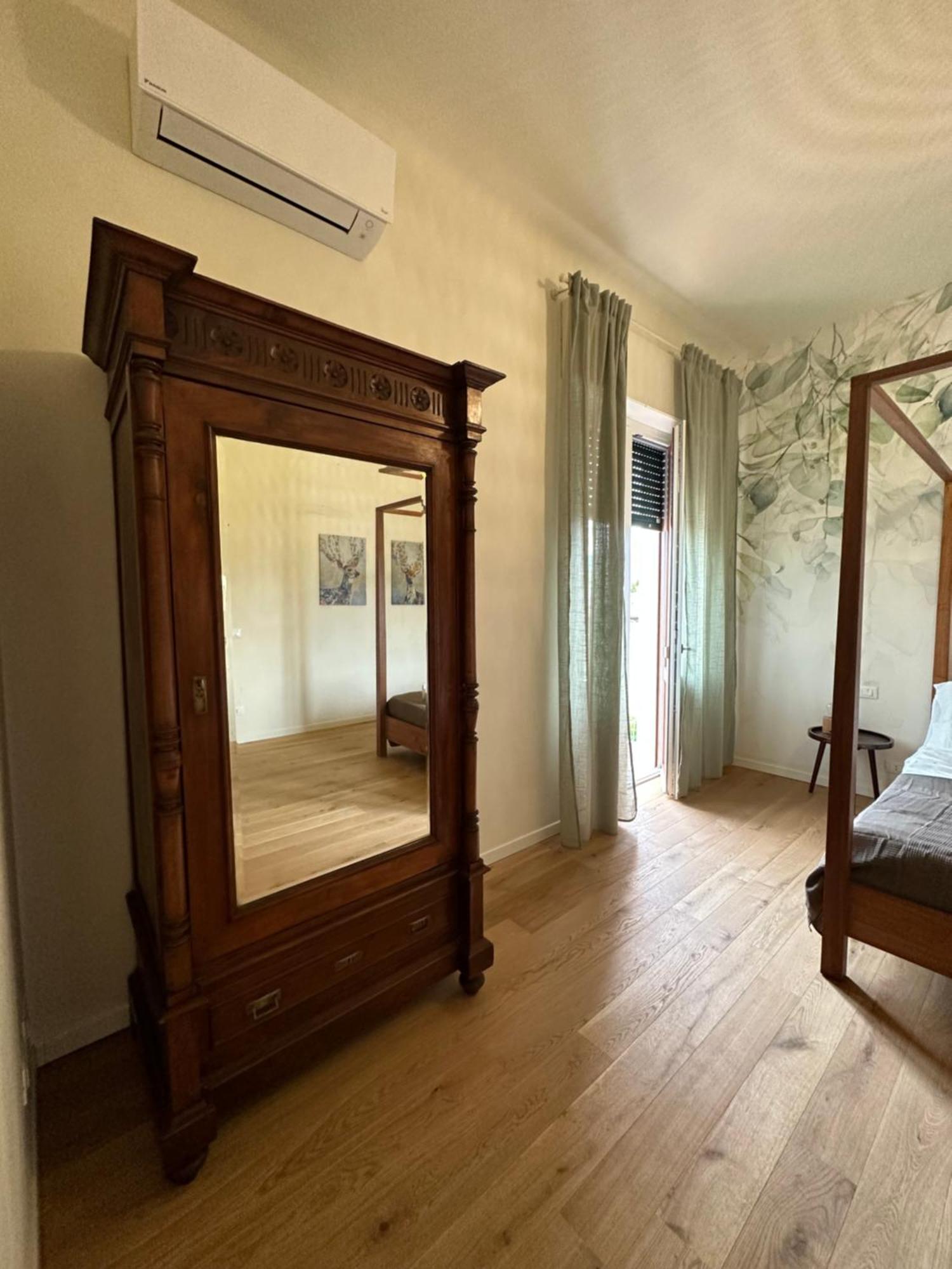 I Santi Apartments Лукка Экстерьер фото